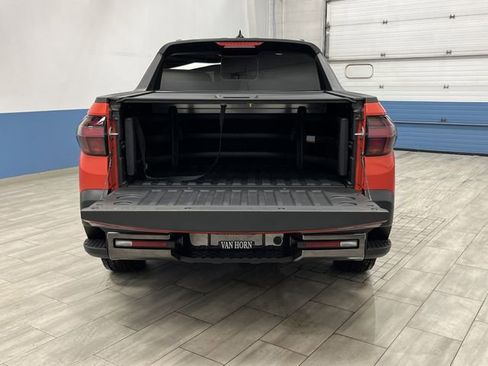 Used 2025 Hyundai Santa Cruz XRT image 15