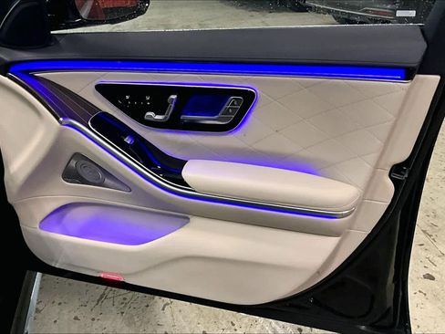 Used 2022 Mercedes-Benz S 580 4MATIC Sedan image 23