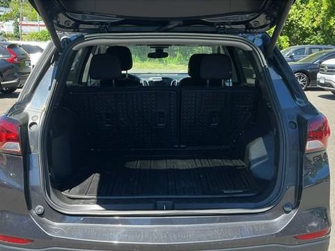 Used 2022 Chevrolet Equinox LT AWD/4WD image 23