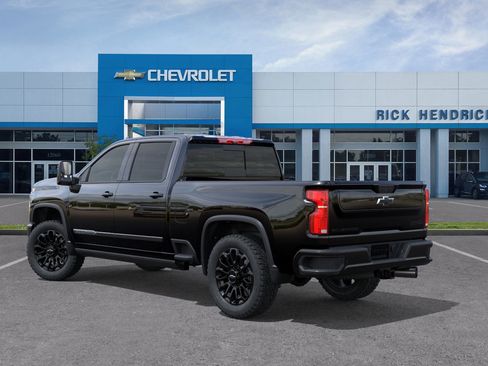 New 2026 Chevrolet Silverado 2500 High Country w/ Midnight Edition AWD/4WD image 5