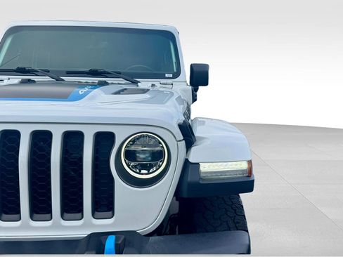 Used 2022 Jeep Wrangler Unlimited Rubicon 4xe w/ Cold Weather Group image 21