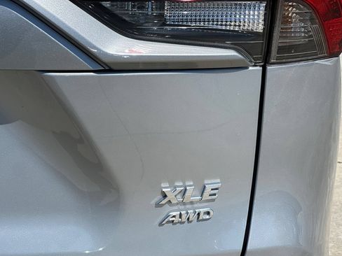 Certified 2022 Toyota RAV4 XLE AWD/4WD image 23
