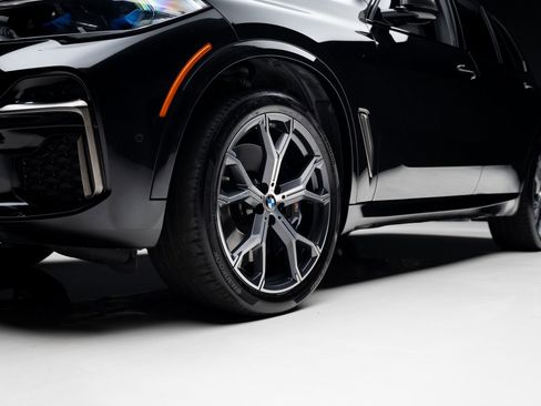 Used 2023 BMW X5 M50i w/ Executive Package image 76