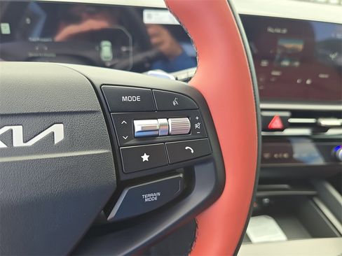 New 2026 Kia Sportage SX Prestige image 32