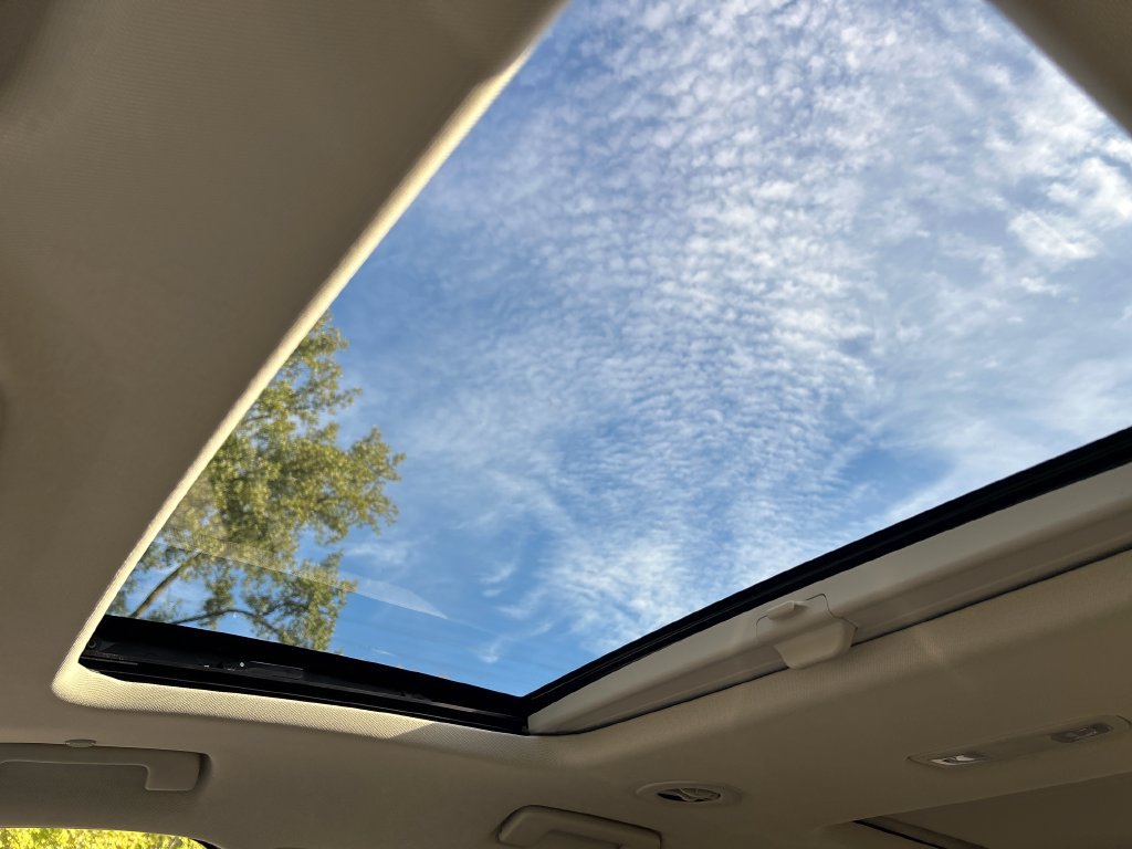 Used 2023 Buick Enclave Avenir w/ Trailering Package, 5000 lbs. AWD/4WD image 13