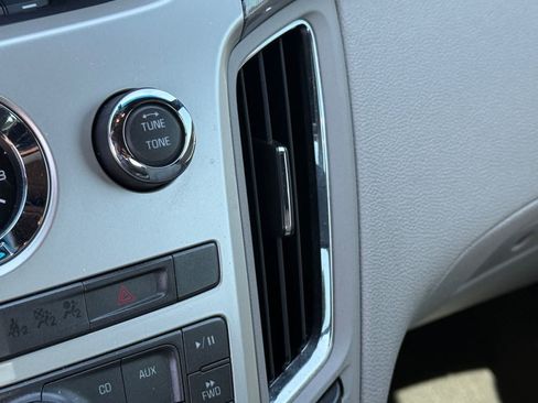 Used 2014 Cadillac CTS Coupe RWD image 24
