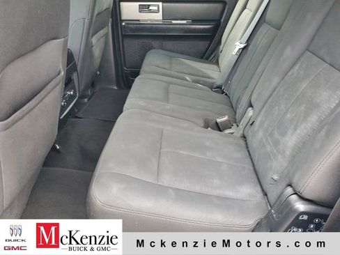 Used 2017 Ford Expedition XLT AWD/4WD image 23