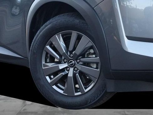 Certified 2025 Nissan Pathfinder SV AWD/4WD image 3