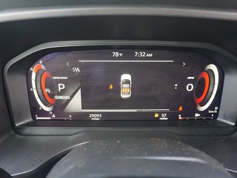 Used 2025 Nissan Rogue Platinum FWD image 7
