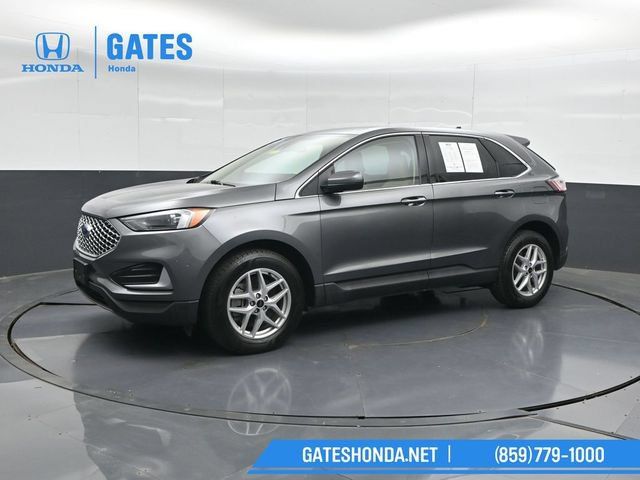 Used 2023 Ford Edge SEL w/ Cargo Accessory Package AWD/4WD image 6