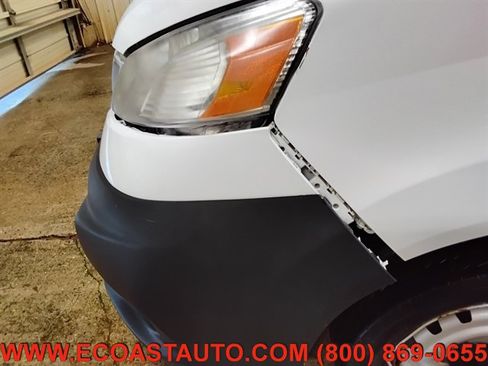 Used 2017 Nissan NV200 S w/ Back Door Glass Package FWD image 18