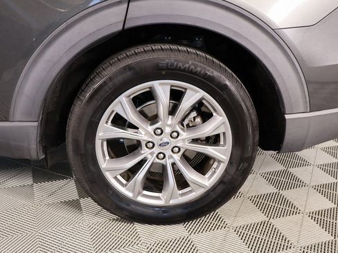 Used 2020 Ford Explorer Limited image 20