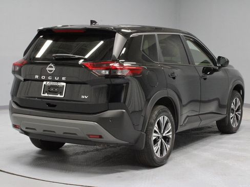 Certified 2023 Nissan Rogue SV FWD image 11
