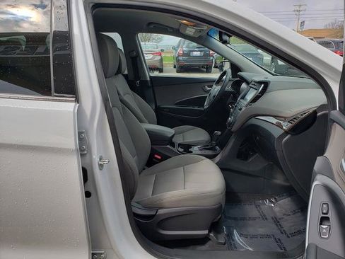 Used 2017 Hyundai Santa Fe Sport image 17