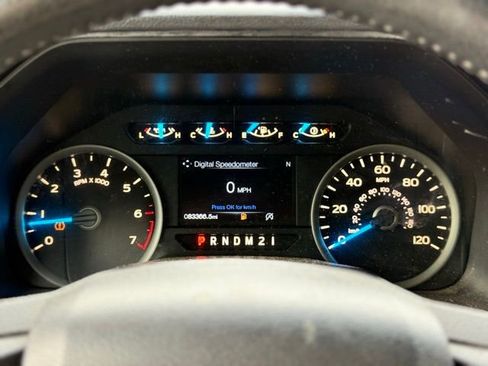 Used 2016 Ford F150 XLT w/ Equipment Group 302A Luxury image 28