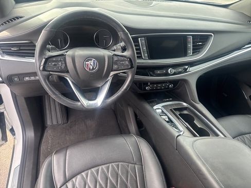 Used 2022 Buick Enclave Avenir w/ Avenir Technology Package image 14