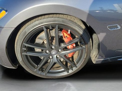 Used 2018 Maserati GranTurismo MC image 10