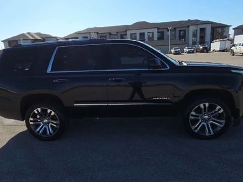 Used 2018 GMC Yukon Denali w/ Denali Ultimate Package image 2