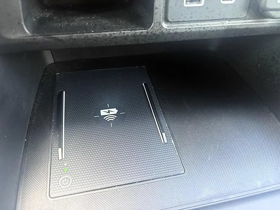 Used 2025 Honda Pilot Elite image 23