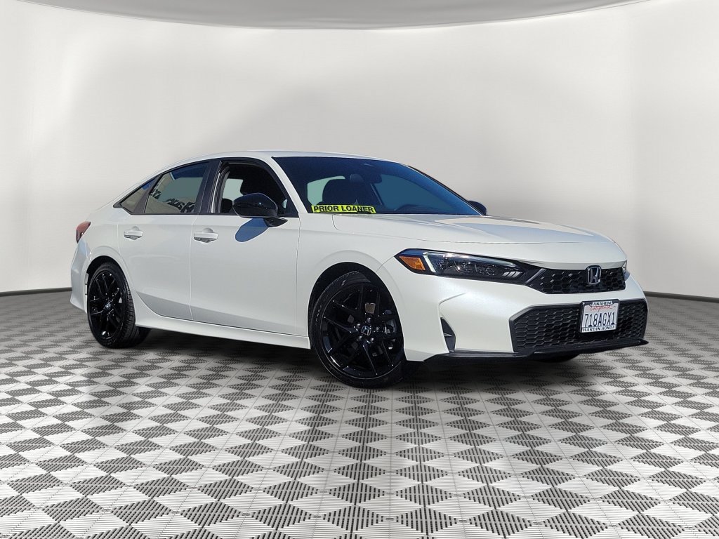 Used 2026 Honda Civic Sport image 2