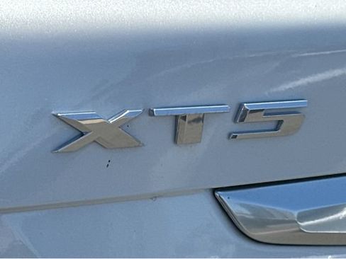 Used 2023 Cadillac XT5 Premium Luxury w/ Technology Package FWD image 15