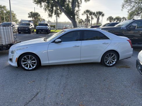 Used 2017 Cadillac CTS Luxury image 4