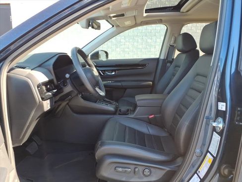 Used 2024 Honda CR-V EX-L image 12