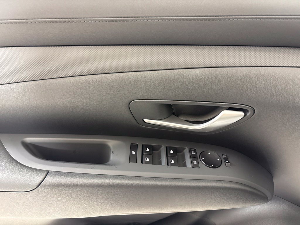 New 2026 Hyundai Tucson SE FWD image 17