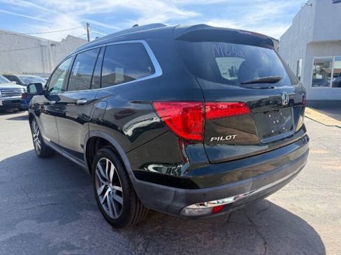 Used 2016 Honda Pilot Touring image 5