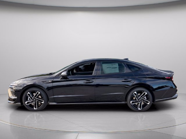 New 2027 Hyundai Sonata N Line FWD image 2