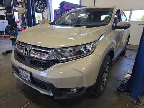 Used 2018 Honda CR-V EX image 1