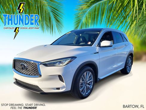 Used 2023 INFINITI QX50 Luxe image 2