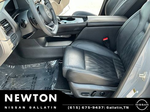 Used 2021 Nissan Rogue Platinum FWD image 14