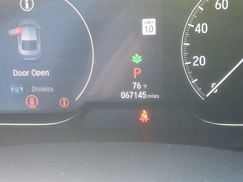 Used 2018 Honda Accord EX image 19