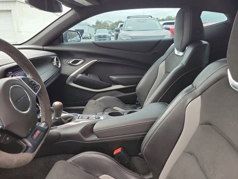 Used 2019 Chevrolet Camaro SS image 11