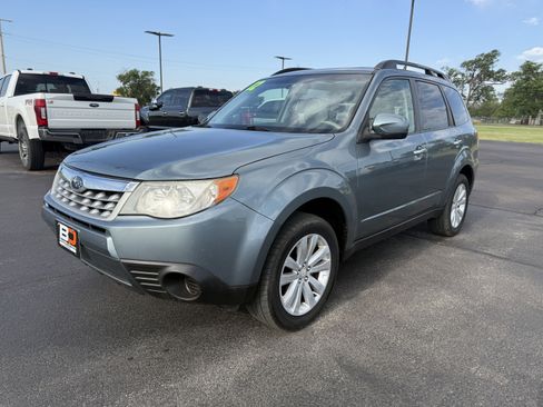 Used 2012 Subaru Forester 2.5X Premium w/ All-Weather Pkg AWD/4WD image 1