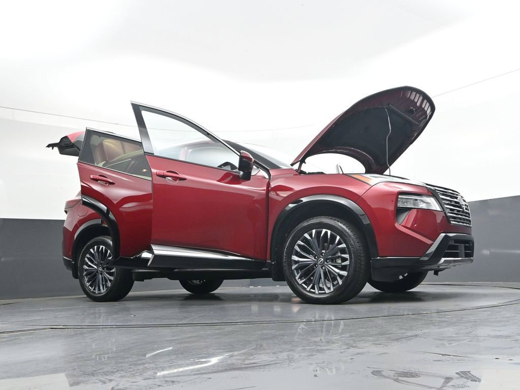 Used 2024 Nissan Rogue Platinum w/ Platinum Premium Package FWD image 46