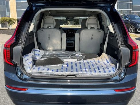 New 2026 Volvo XC90 B6 Ultra w/ Protection Package Premier AWD/4WD image 15