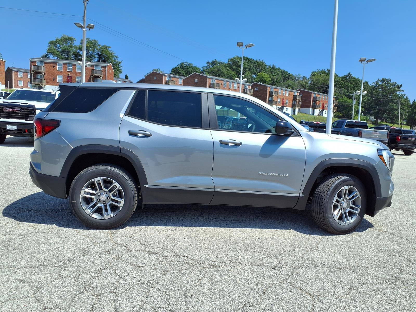 New 2027 GMC Terrain Elevation FWD image 19