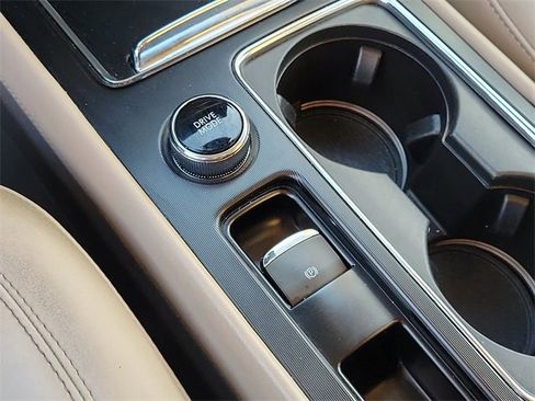 Certified 2023 Lincoln Corsair Standard image 22