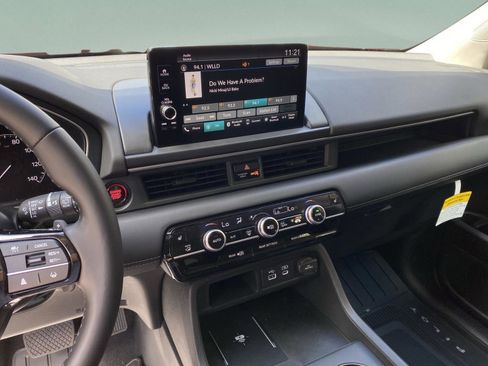 Used 2023 Honda Pilot EX-L image 8