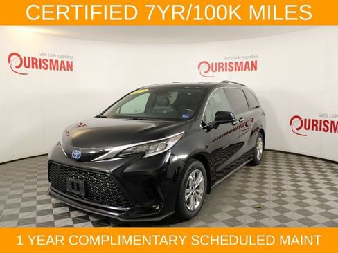 Used 2023 Toyota Sienna XSE w/ XSE Plus Package AWD/4WD image 2