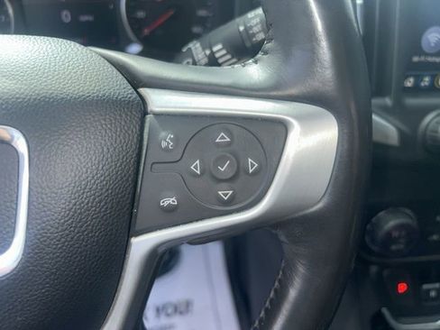 Used 2019 GMC Terrain SLT w/ Preferred Package image 19