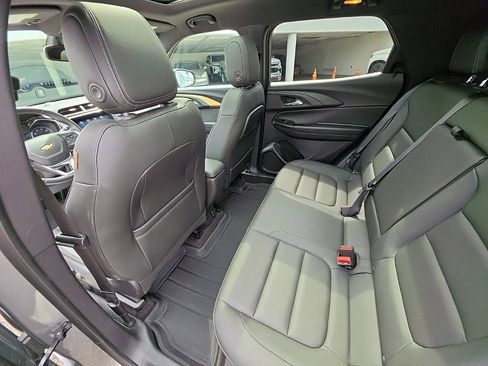 Used 2023 Chevrolet TrailBlazer ACTIV w/ Sun and Liftgate Package FWD image 24