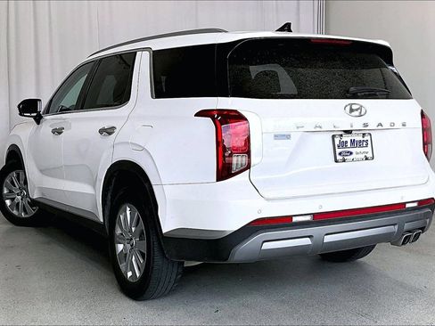 Used 2025 Hyundai Palisade SEL FWD image 5