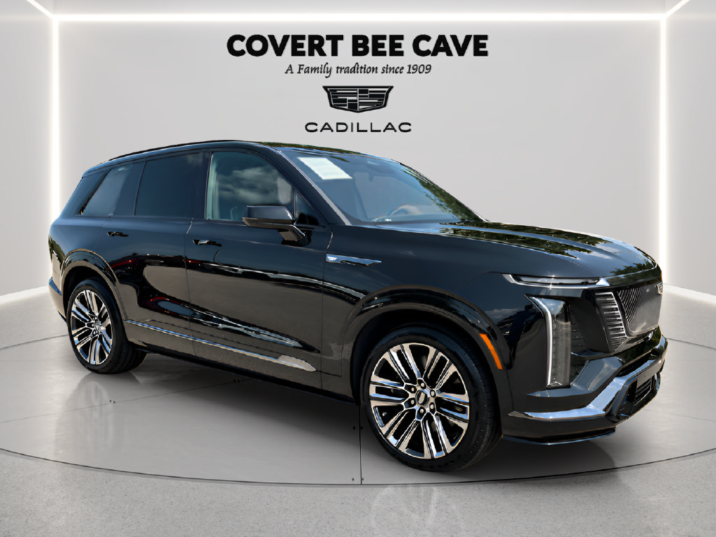 Used 2026 Cadillac Vistiq Sport w/ LPO, Floor Liner Package AWD/4WD image 2