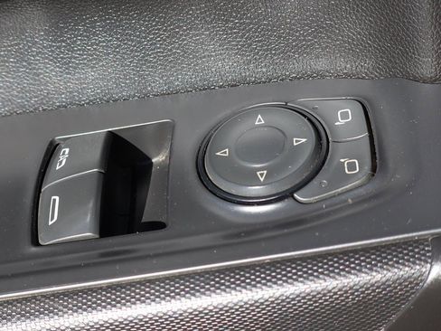 Used 2022 GMC Sierra 3500 Pro w/ Convenience Package image 17