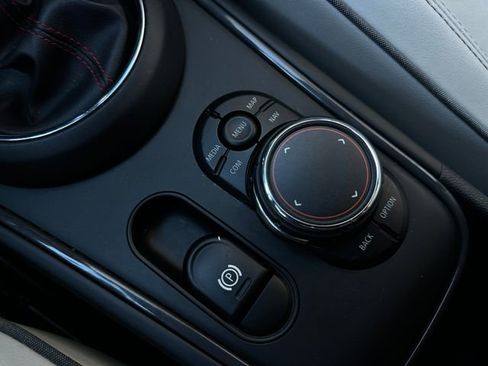 Used 2019 MINI Cooper Countryman S image 28