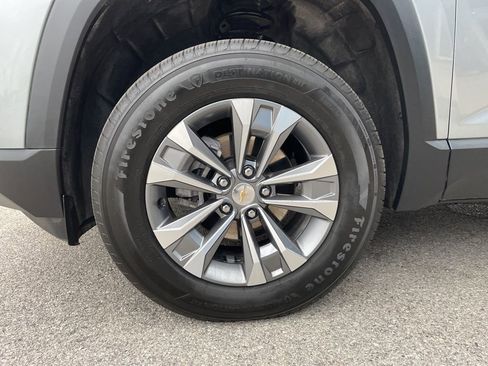 Used 2025 Chevrolet Equinox LT image 52