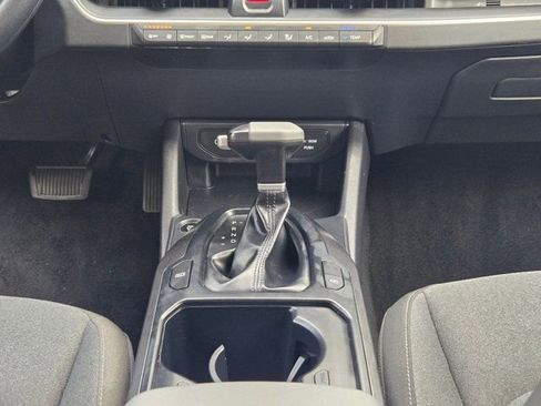 Used 2025 Kia K4 LXS image 17